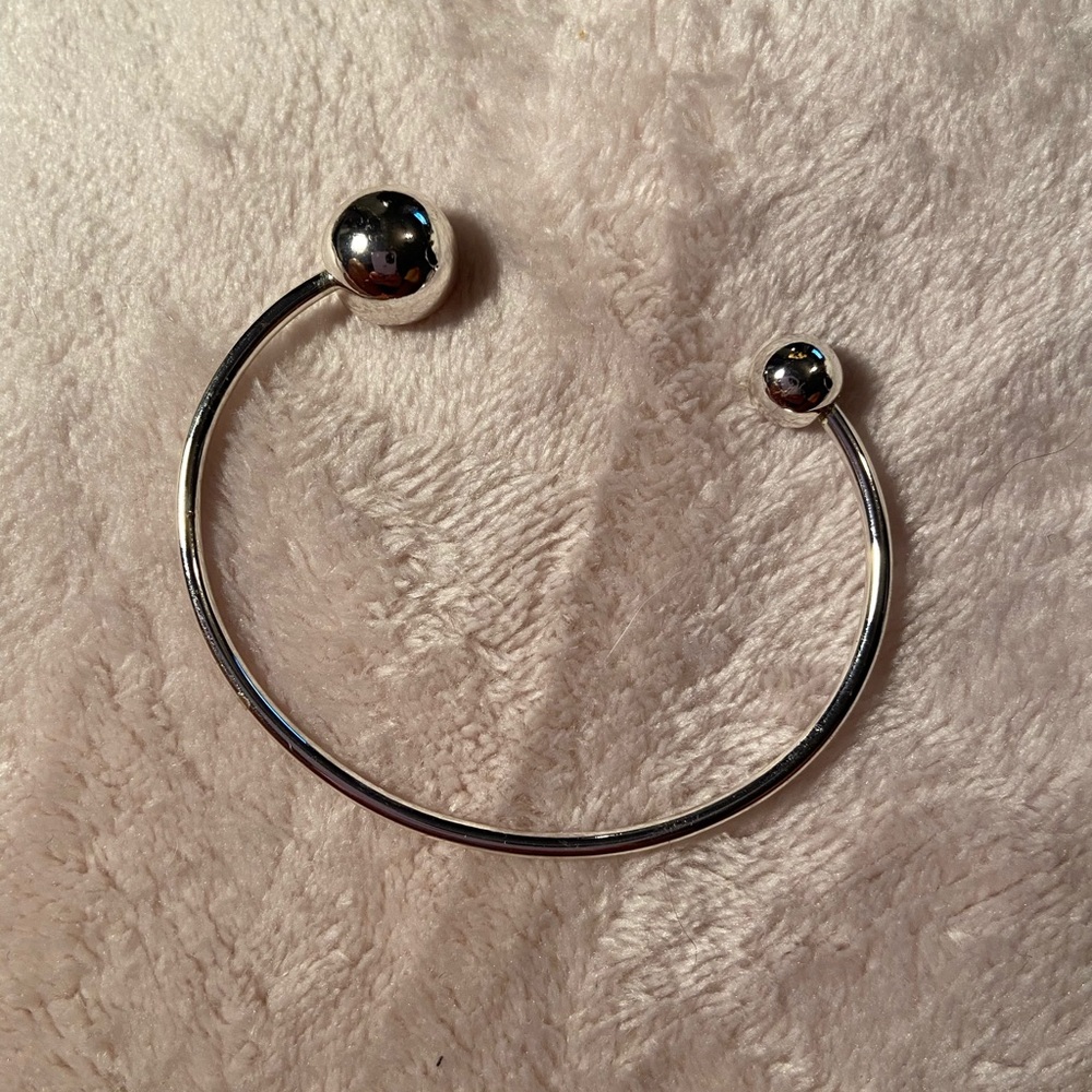 Cuff bracelet